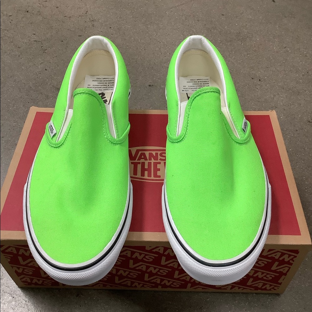 Classic Slip-On  Neon green gecko/true white